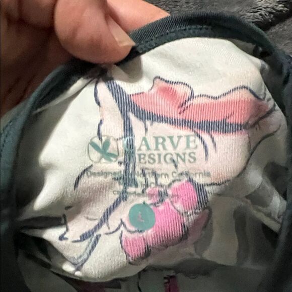 Carve Designs Floral Rash Guard in Pink and Blue - Picture 5 of 6